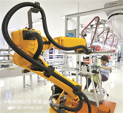 智能服装崭露头角 “宁波装”打响智造攻坚战 
